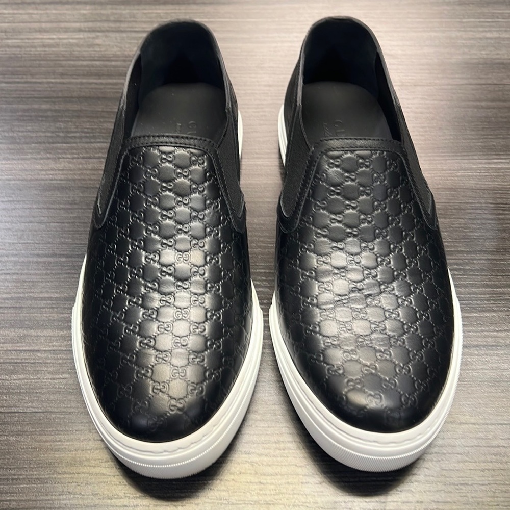 Mens Gucci Microguccissima Slip-Ons!